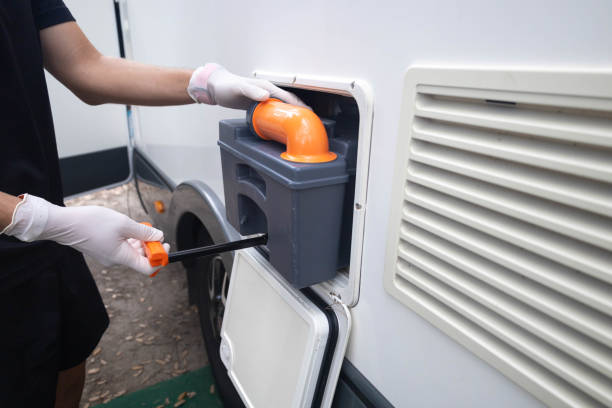 Best Luxury portable toilet rental  in Comstock Northwest, MI